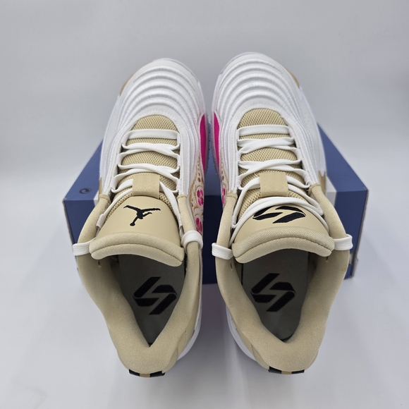 NEW Jordan Luka 3 SE Basketball Shoes - Picture 5 of 10